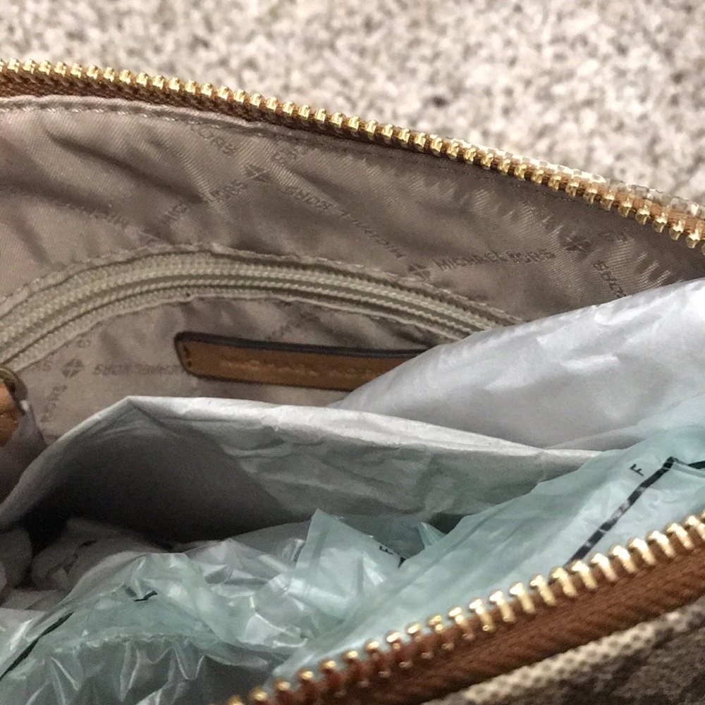 Michael Kors Monogrammed Crossbody Bag - Picture 4 of 5